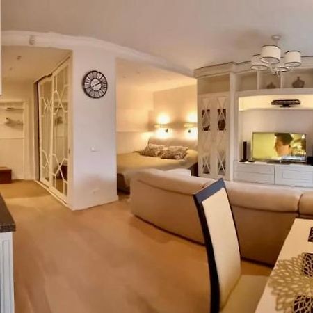 Cozy Studio Apartment In The Center Of 리가 외부 사진